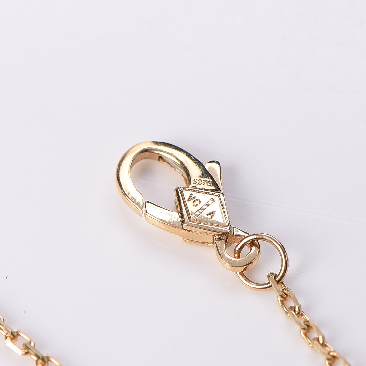 Van Cleef & Arpels 18K Yellow Gold Black Onyx Vintage Alhambra Pendant Necklace 11 of 12