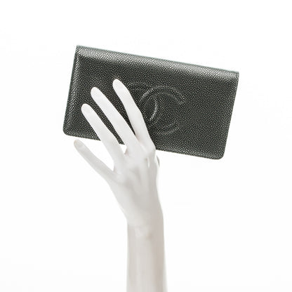 Chanel Metallic Caviar Timeless CC Yen Wallet Dark Silver 2 of 8