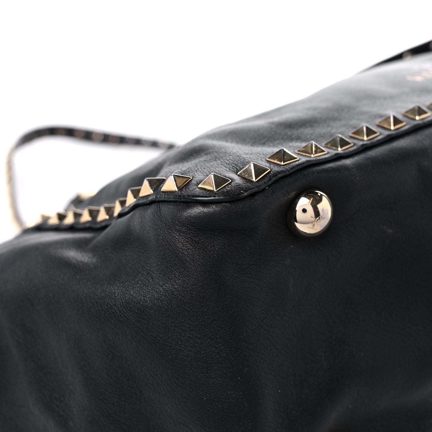 Vitello Medium Rockstud Tote Black