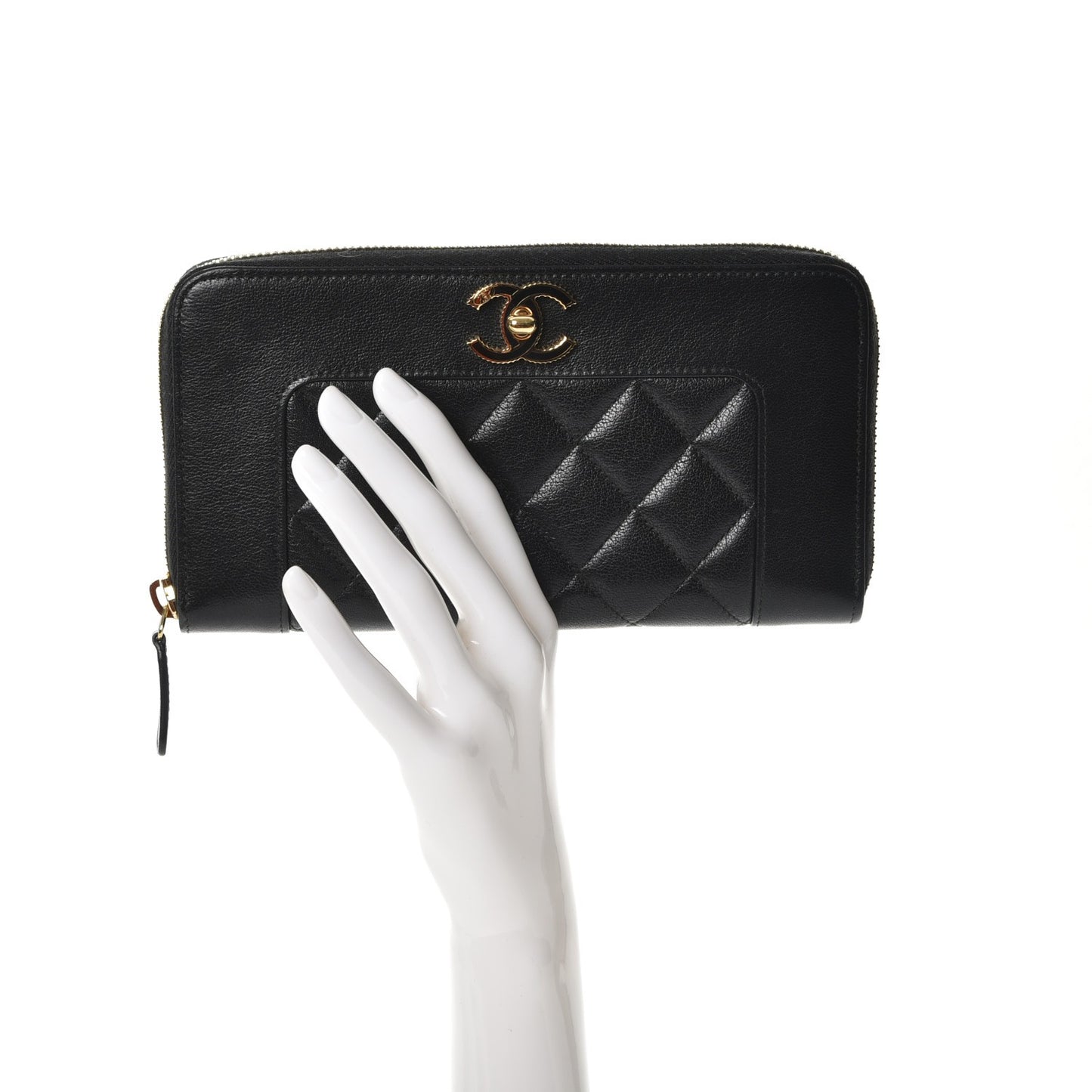 Sheepskin Quilted Mademoiselle Vintage Zip Around Wallet Black