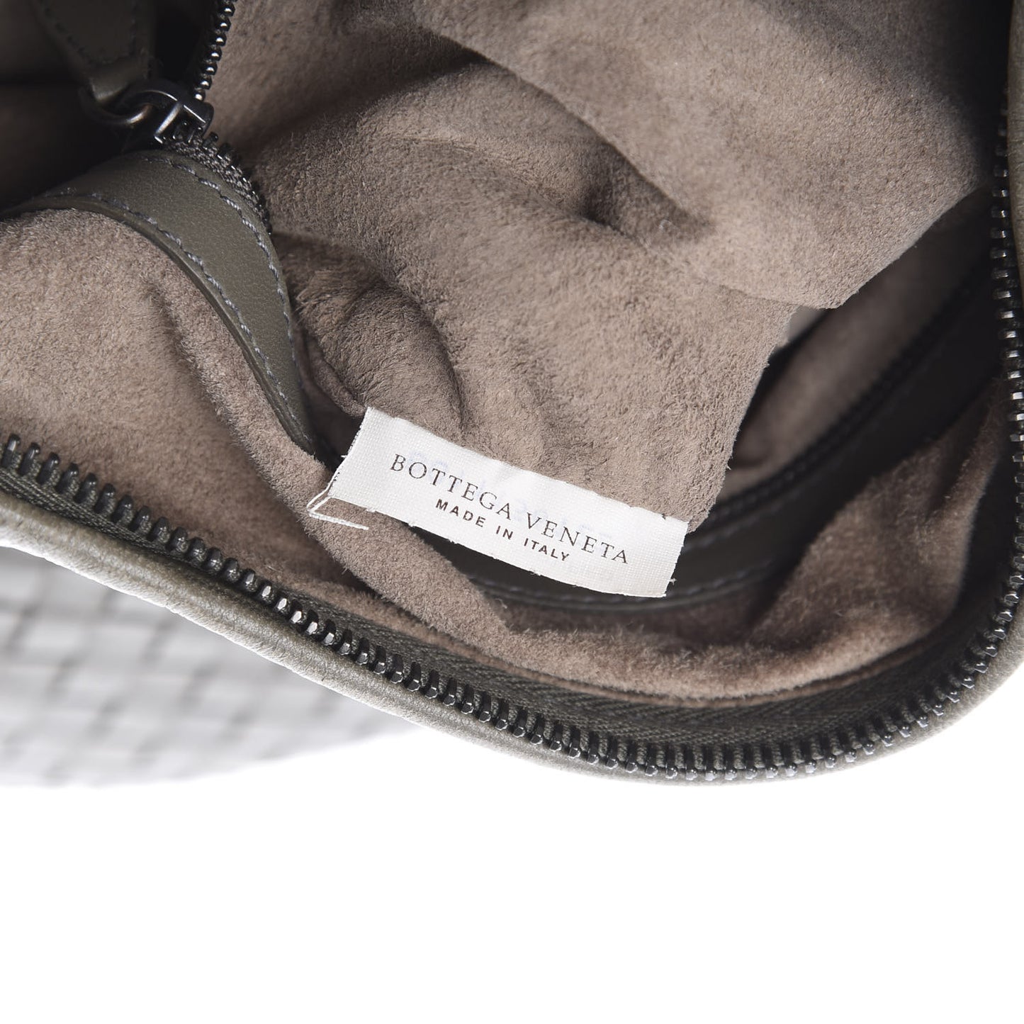 Nappa Intrecciato Medium Veneta Hobo Grey