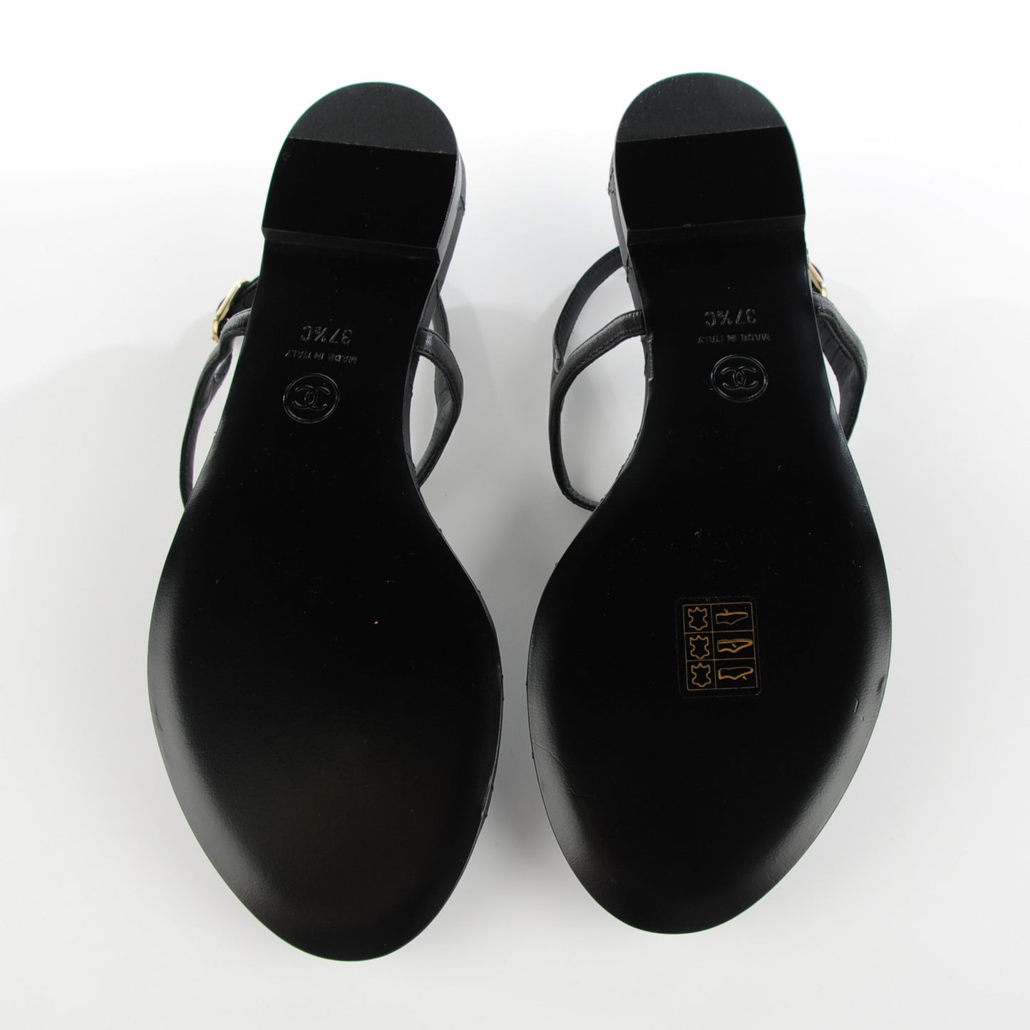 Calfskin Paris Dallas Quilted Star CC Thong Sandals Black 37.5