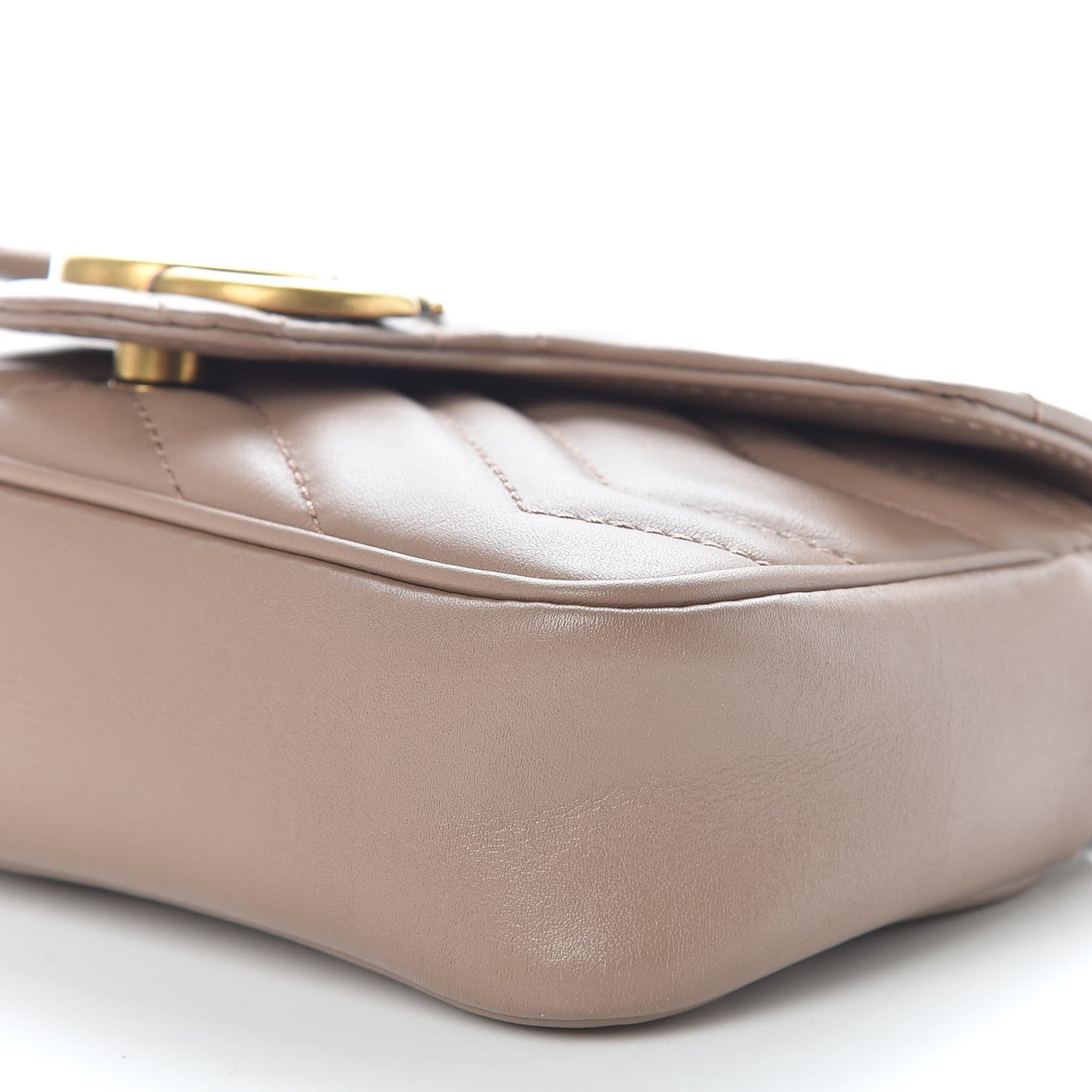 Calfskin Matelasse Super Mini GG Marmont Shoulder Bag Porcelain Rose