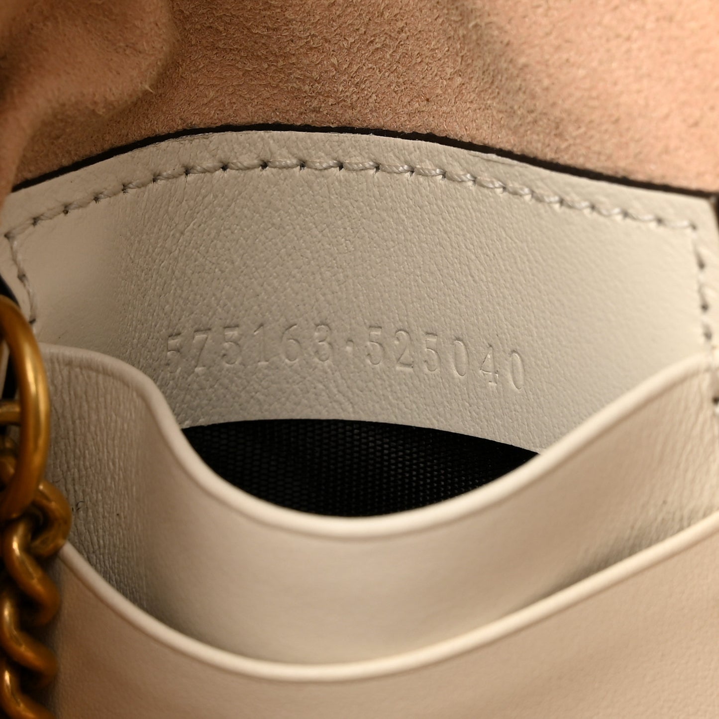 Calfskin Matelasse Mini GG Marmont 2.0 Bucket Bag White