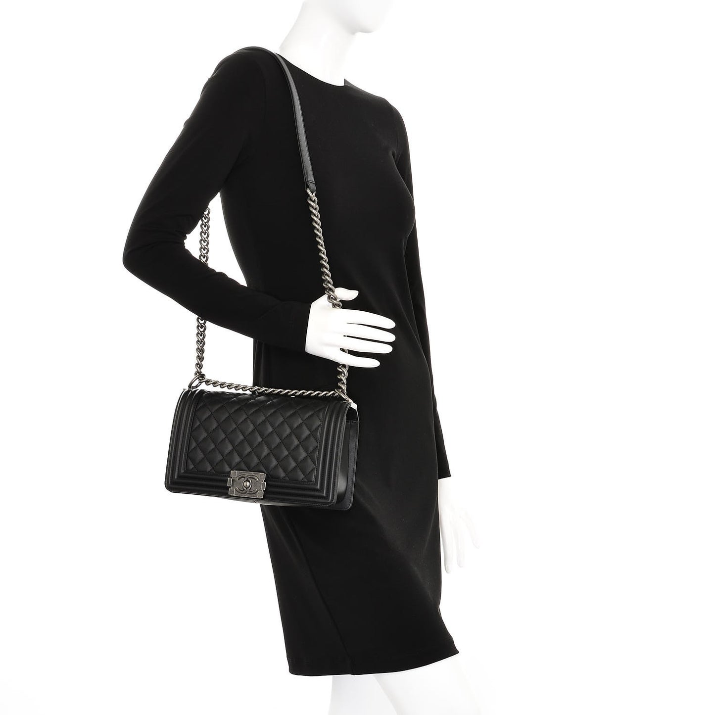 Calfskin Quilted Medium Boy Flap Black