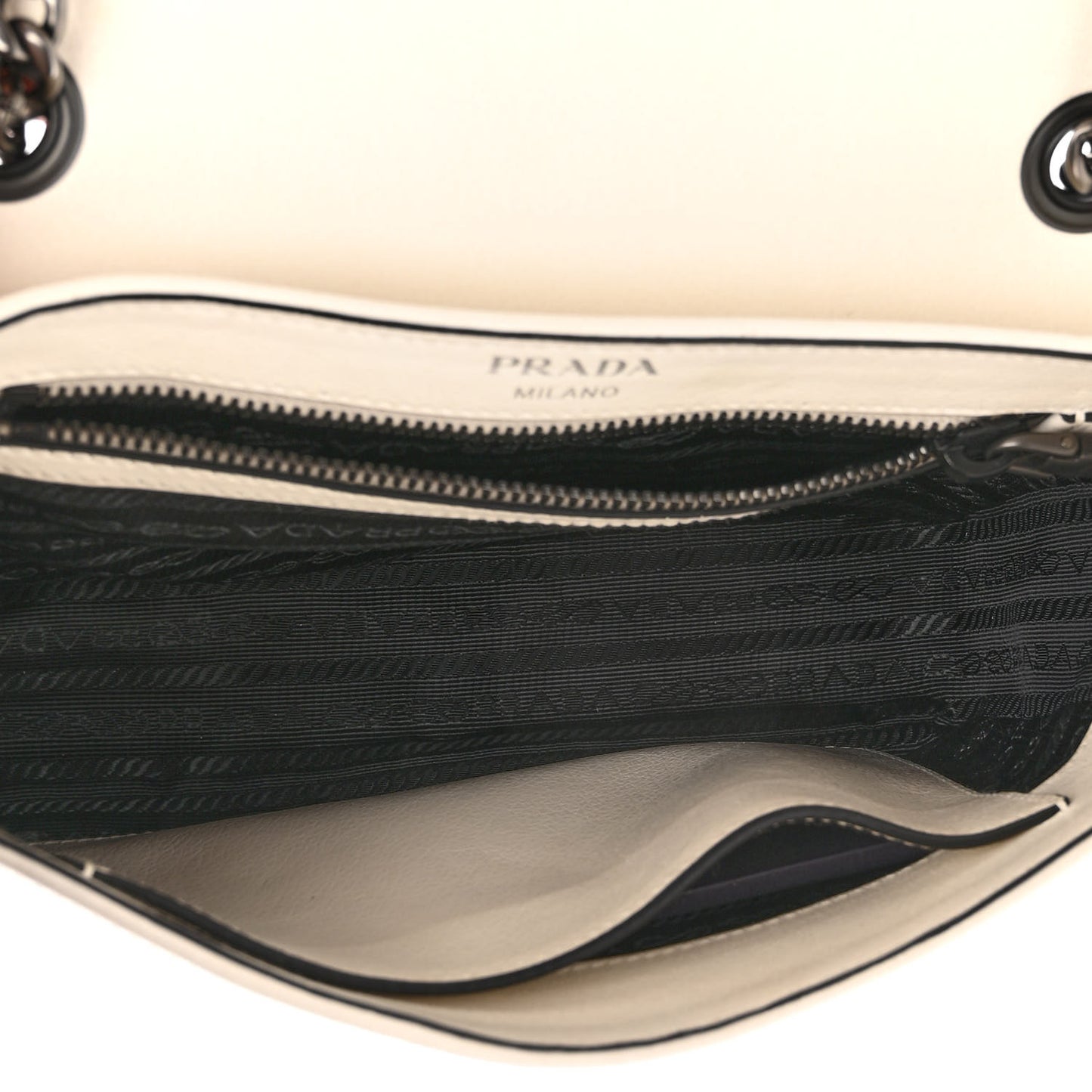 Vitello Studded Crossbody White Black