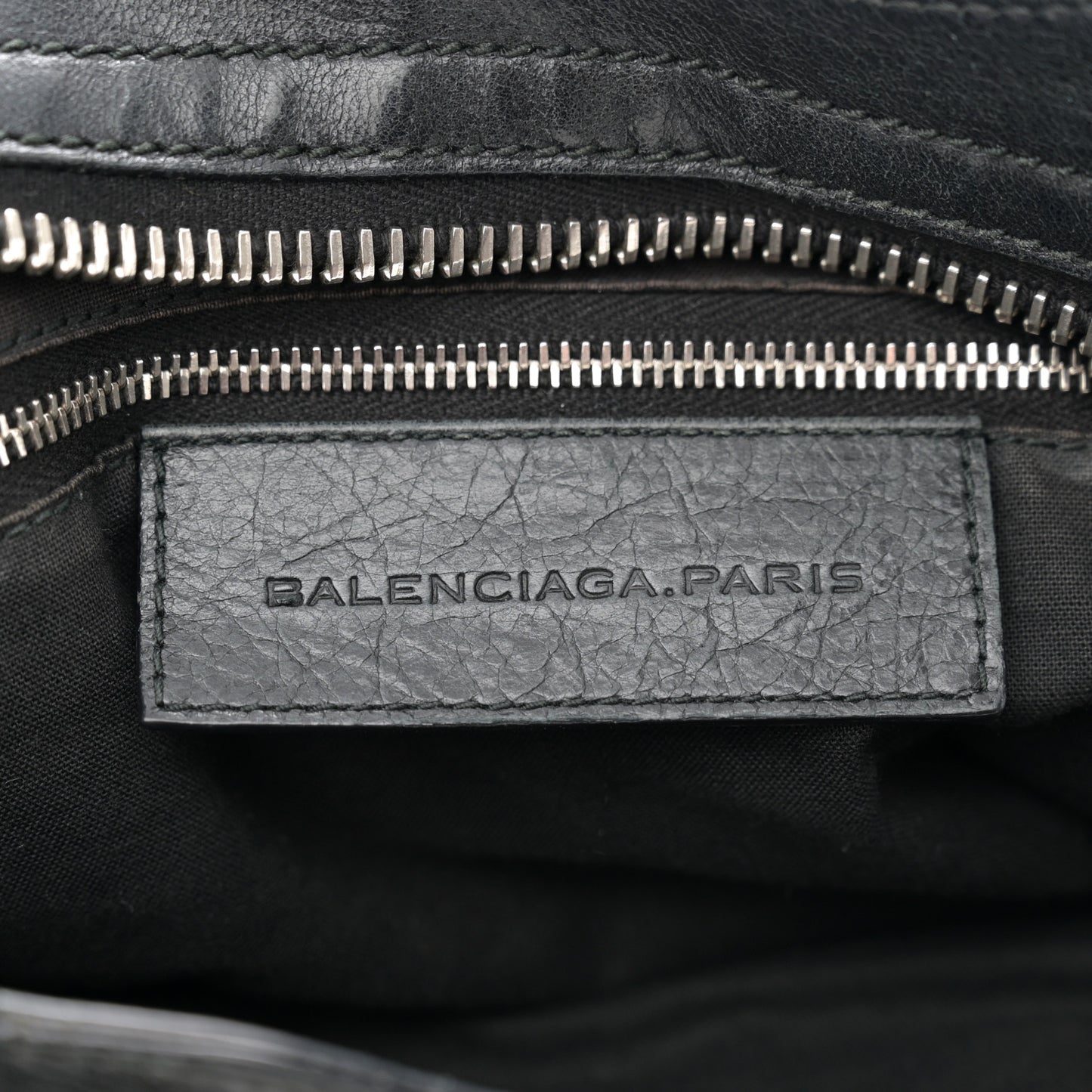 Agneau Giant 21 Silver Hardware City Black