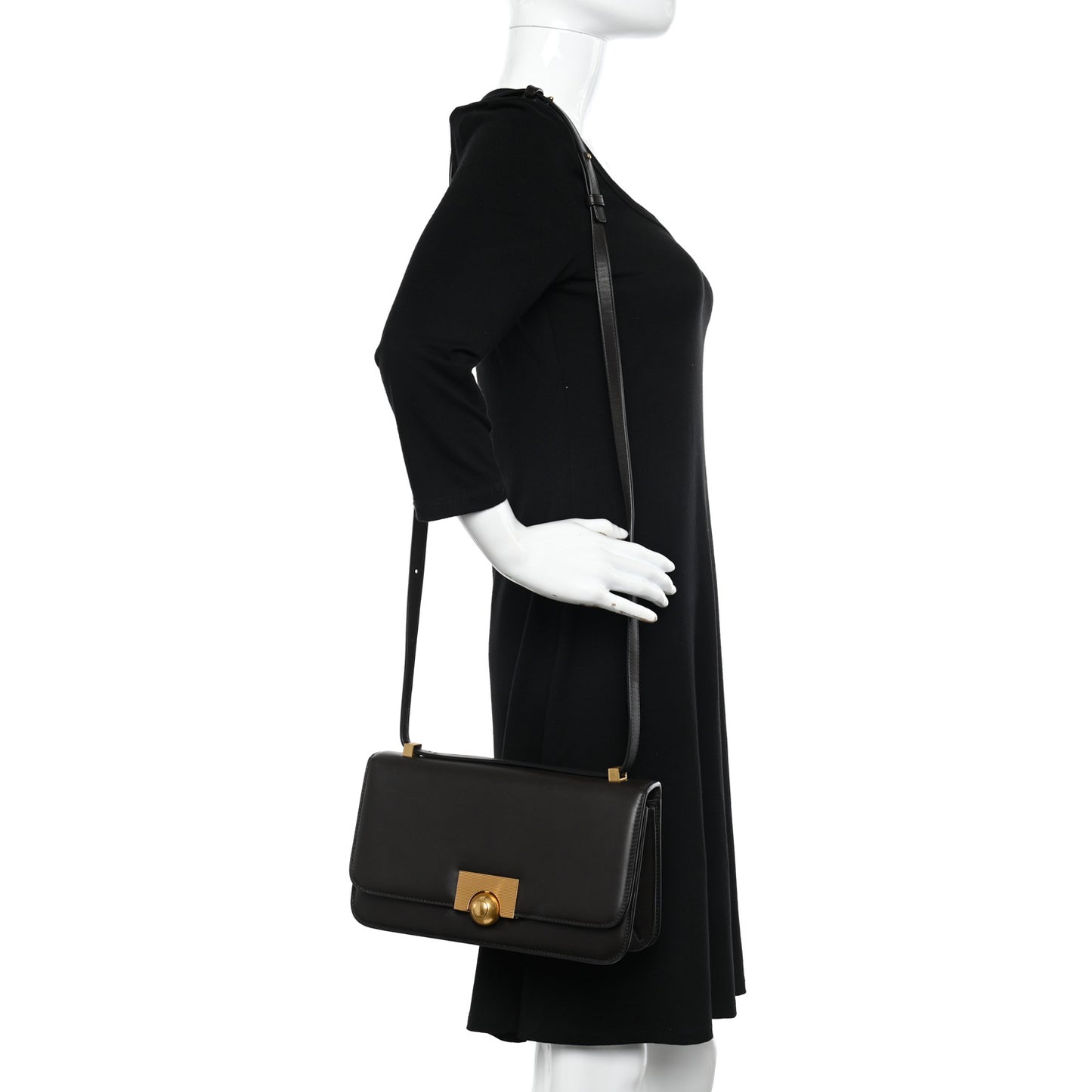 Spazzolato Calfskin Classic BV Bag Fondant