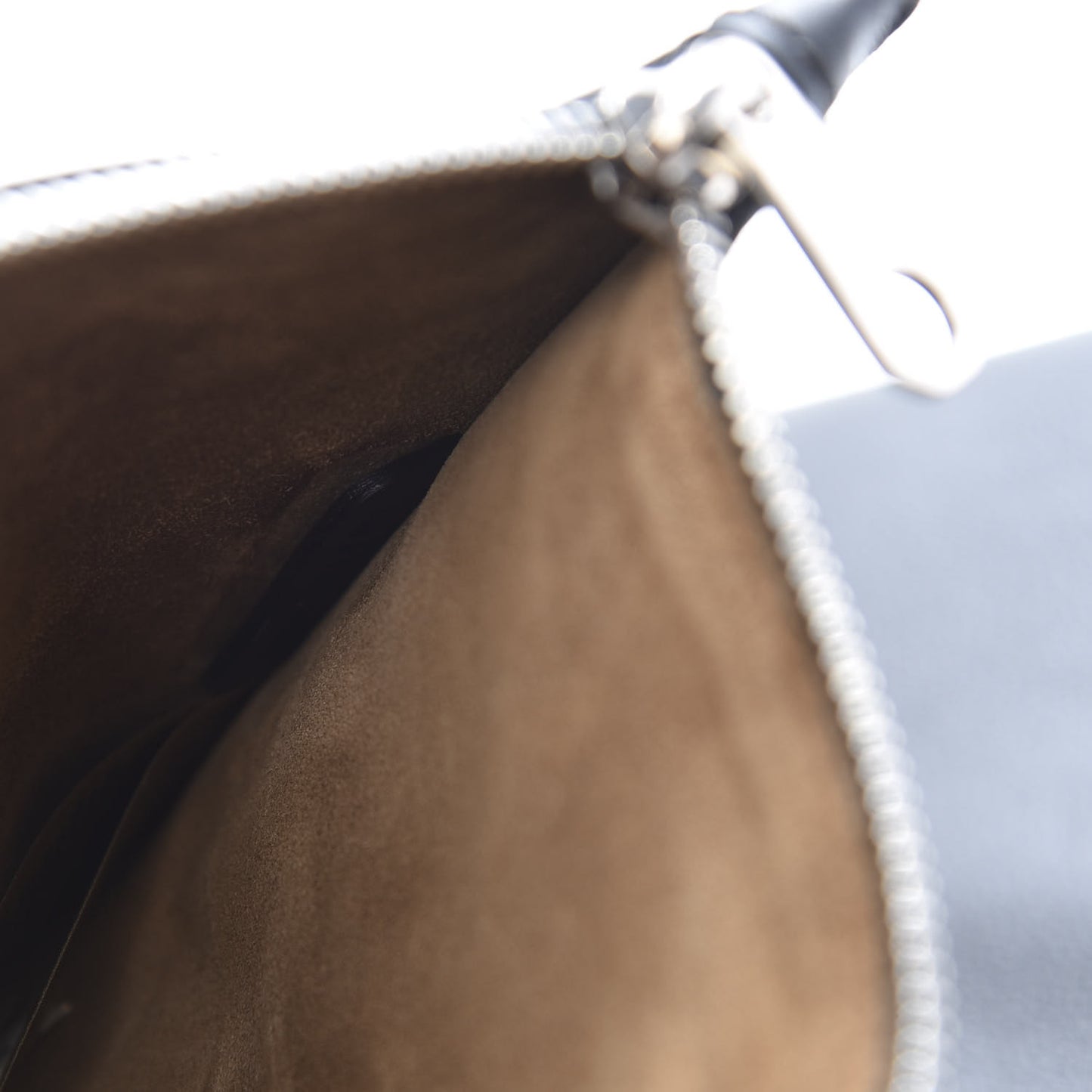 Smooth Calfskin Medium Grommet Hobo Black