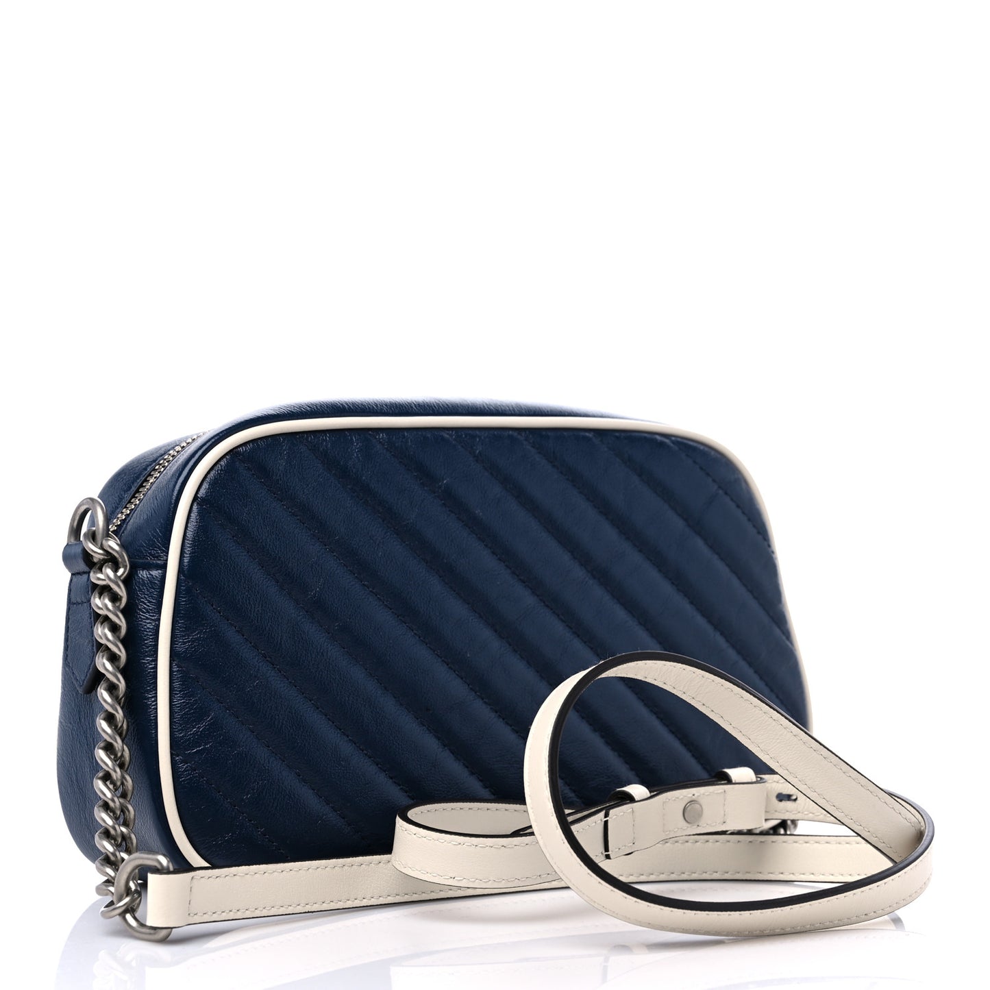 Vintage Effect Calfskin Matelasse Diagonal Small Torchon GG Marmont Chain Shoulder Bag Blue Agata Mystic White