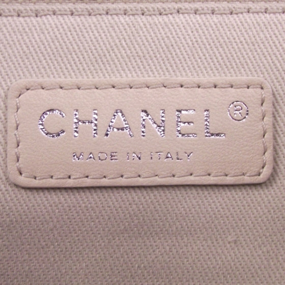 Washed Leather Stitched Medium Flap