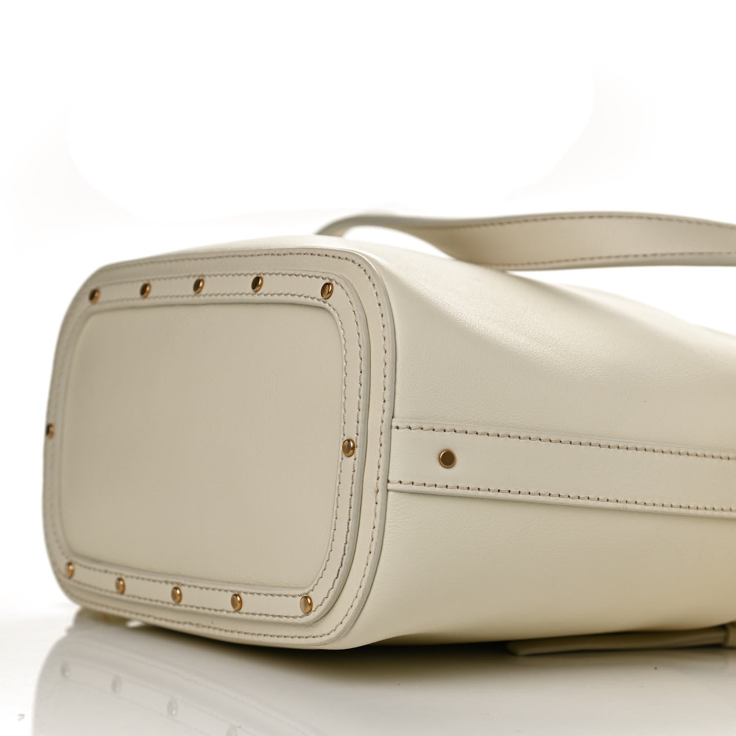 Chloe Smooth Calfskin Small Roy Bucket Bag Natural White 10 of 12