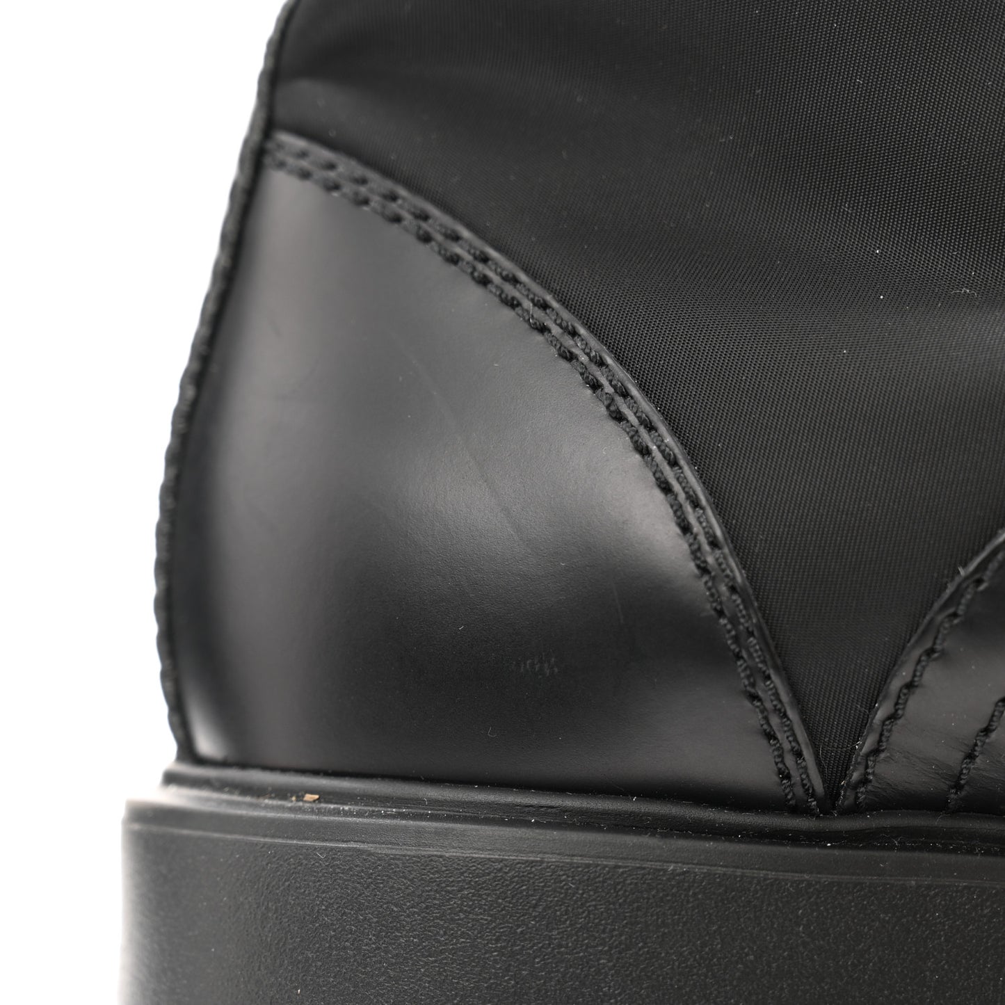 Spazzolato Rois Re-Nylon Metal Triangle Logo Mens Monolith Pouch Pocket 60mm Combat Boots 8 Black