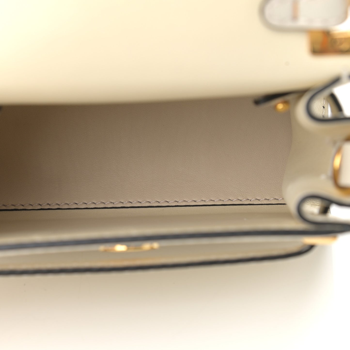 Vitello Micro My Rockstud Frame Bag Light Ivory