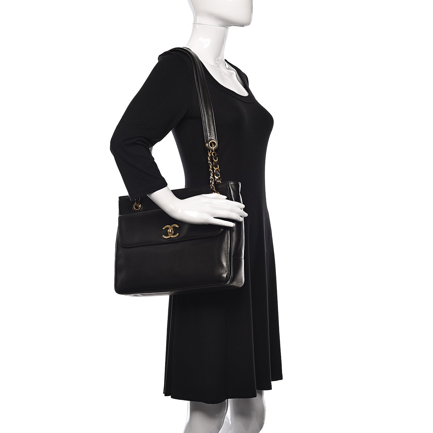 Chanel Lambskin Flap Shoulder Bag Black 2 of 10