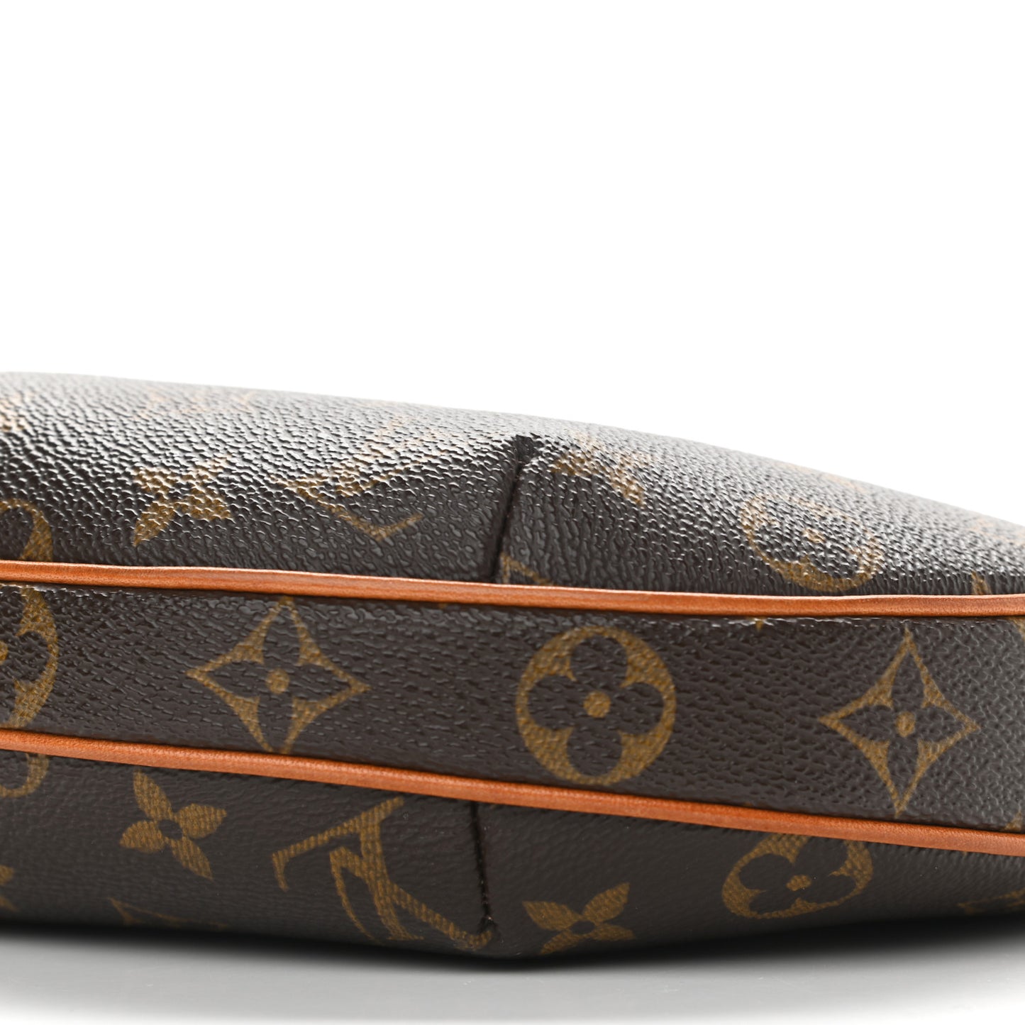 Monogram Croissant PM