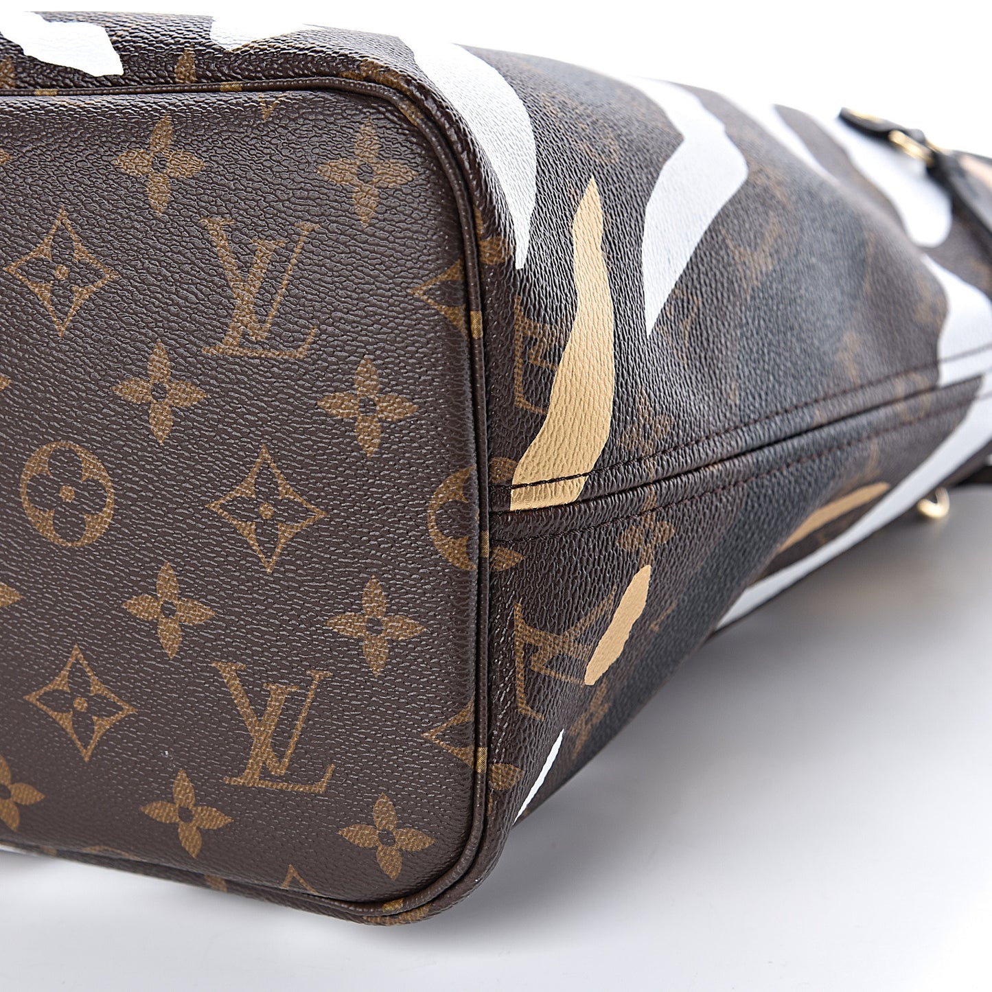 X LOL Monogram Neverfull MM Gold Silver