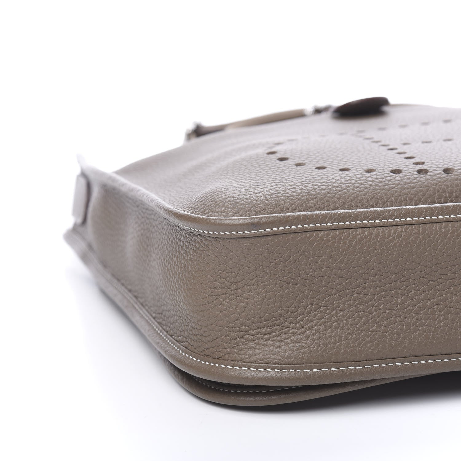 Hermes Taurillon Clemence Evelyne III PM Etoupe 7 of 9