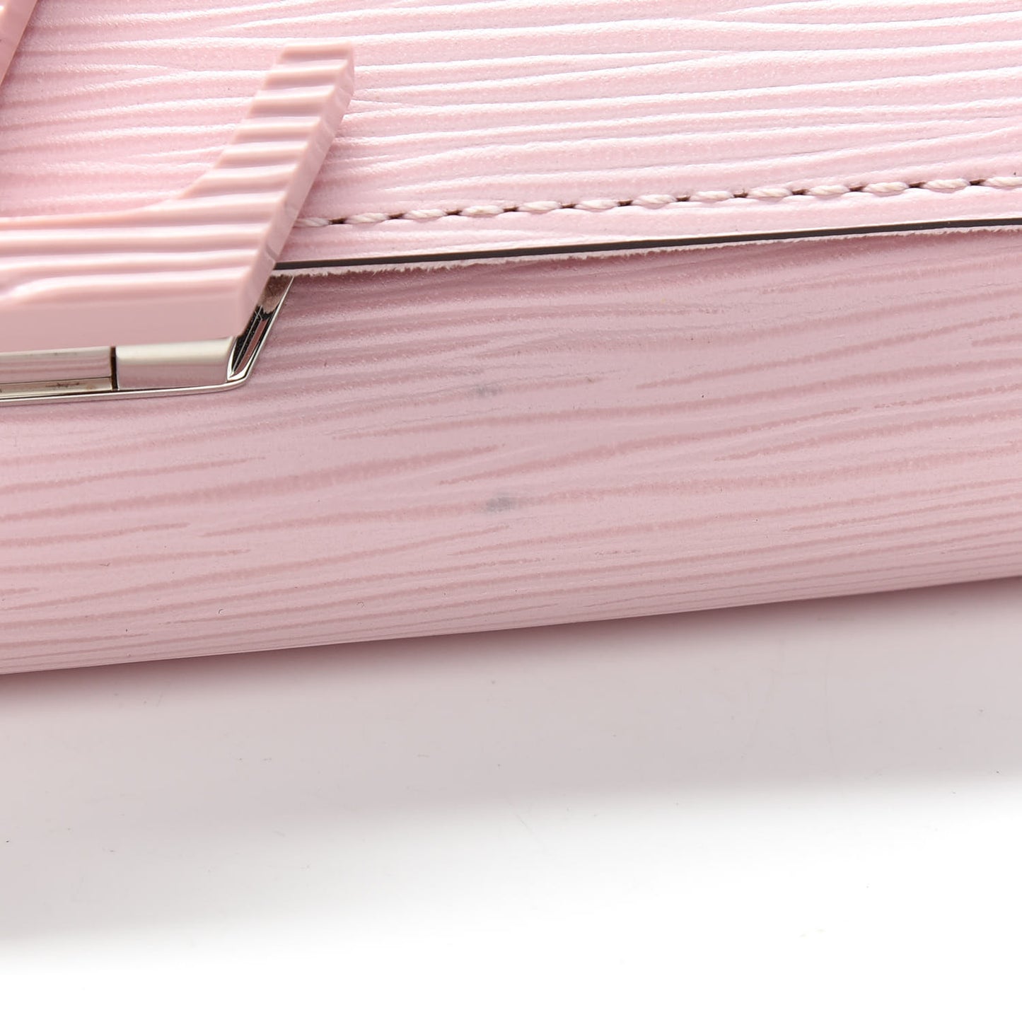 Epi Louise Strap PM Rose Clair