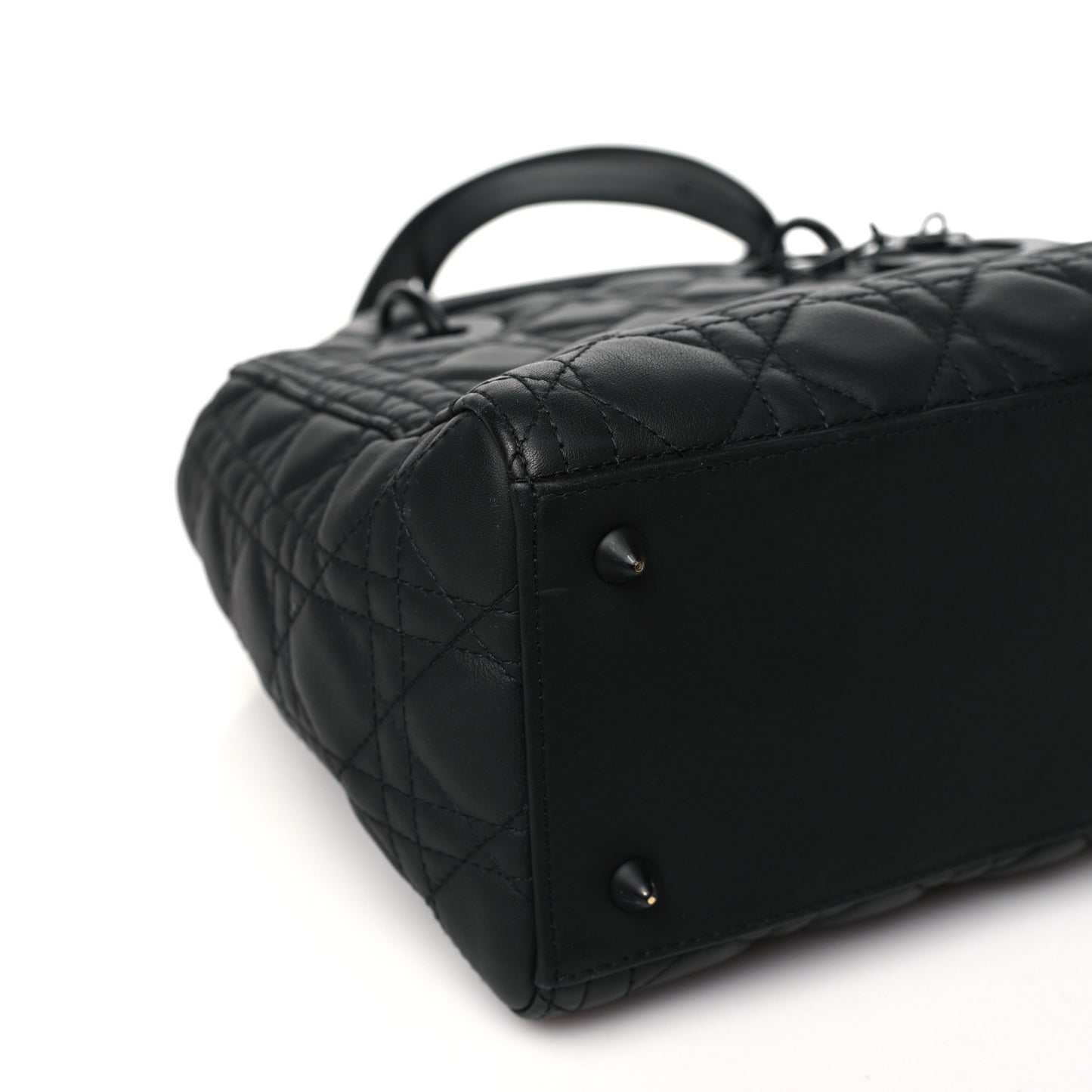 Ultra Matte Calfskin Cannage Medium Lady Dior Black