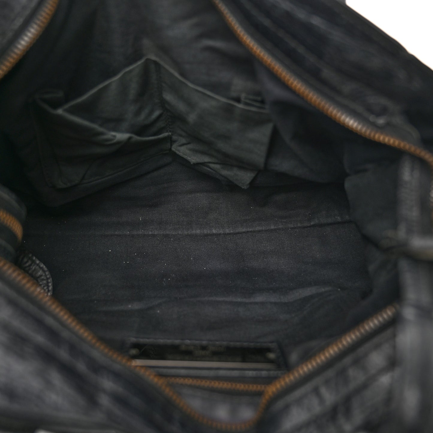 Agneau Classic Hardware City Black