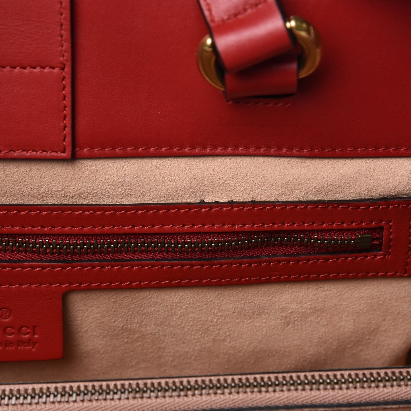 Calfskin Matelasse Medium GG Marmont Tote Hibiscus Red