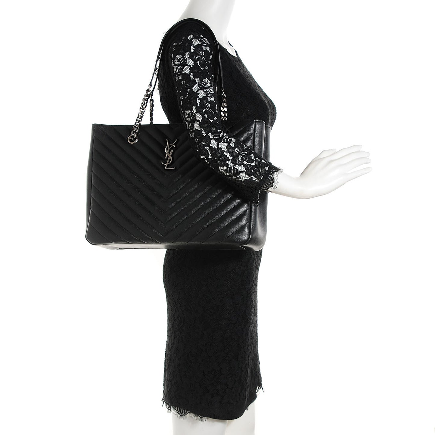 Sheepskin Matelasse Chevron Large Classic Monogram Shopper Black