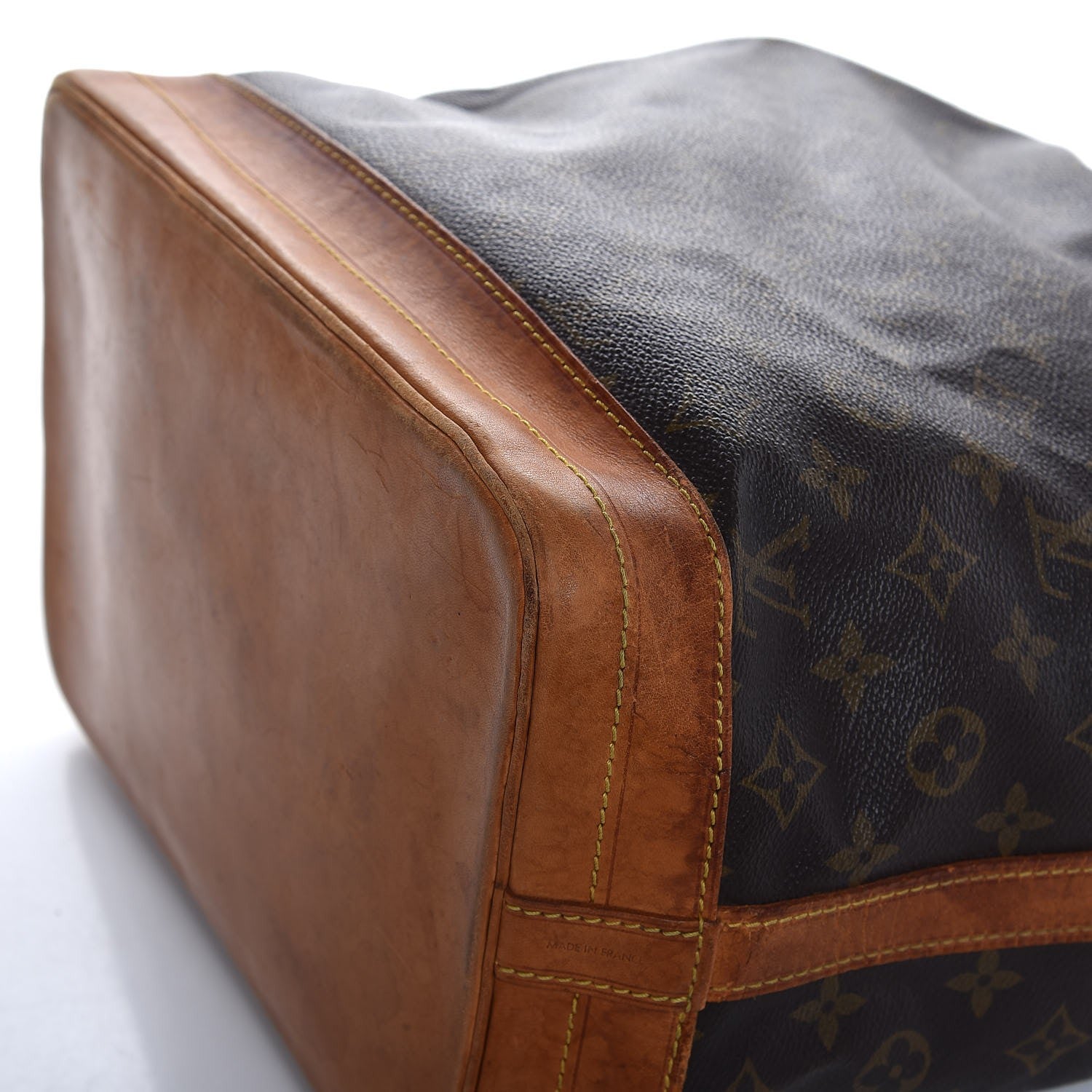 Louis Vuitton Monogram Noe 24 of 24