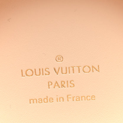 Louis Vuitton Monogram Horizon Wireless Earphones Case 6 of 7
