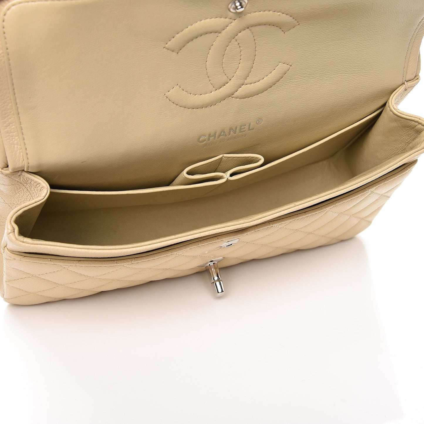 Caviar Quilted Medium Double Flap Beige Clair