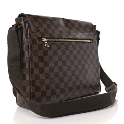 Louis Vuitton Damier Ebene District MM 3 of 8