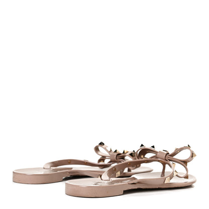 Valentino Garavani PVC Jelly Rockstud Bow Thong Sandals 38 Poudre 4 of 10