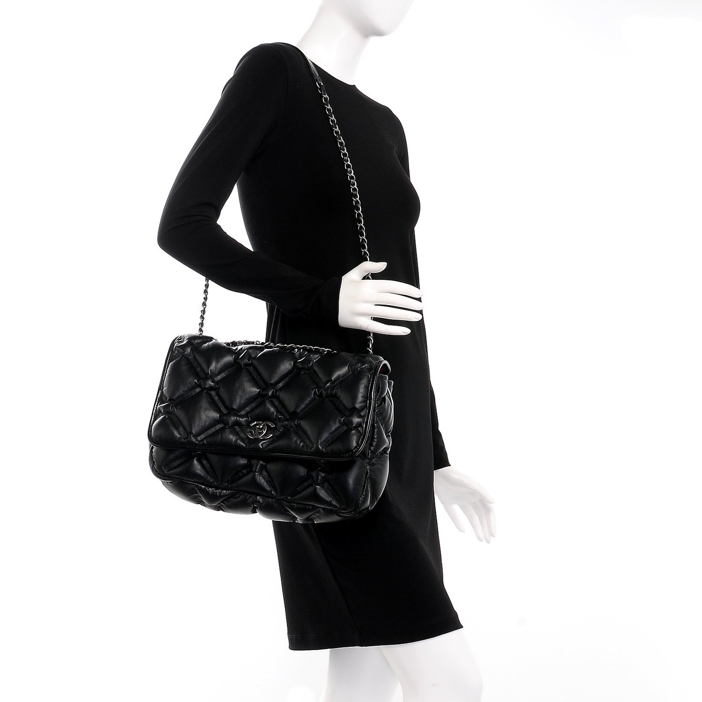 Calfskin Quilted Large Chesterfield Flap Black