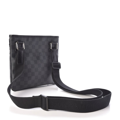 Louis Vuitton Damier Graphite Thomas 3 of 10
