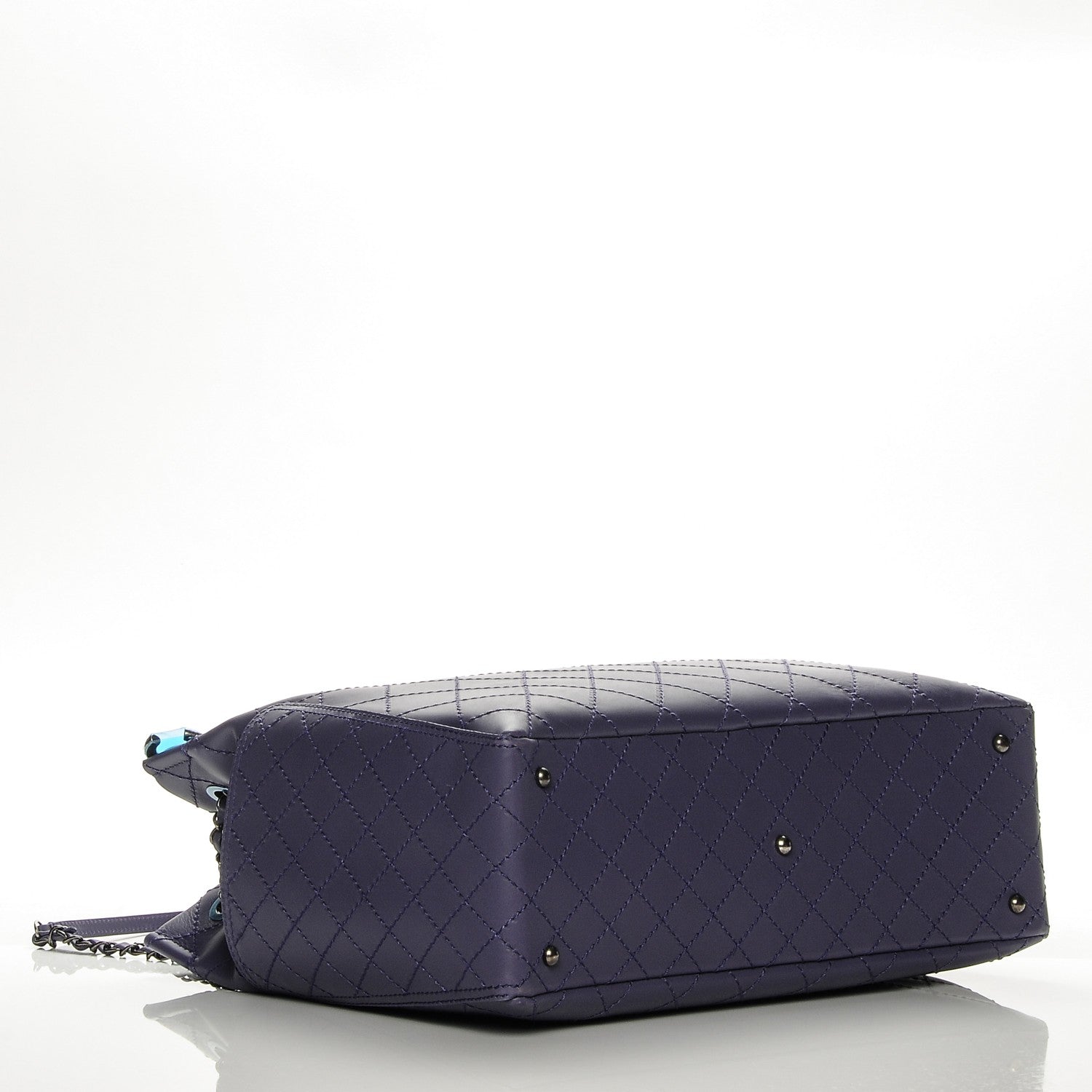 Chanel Calfskin CC Pocket Tote Purple 4 of 7