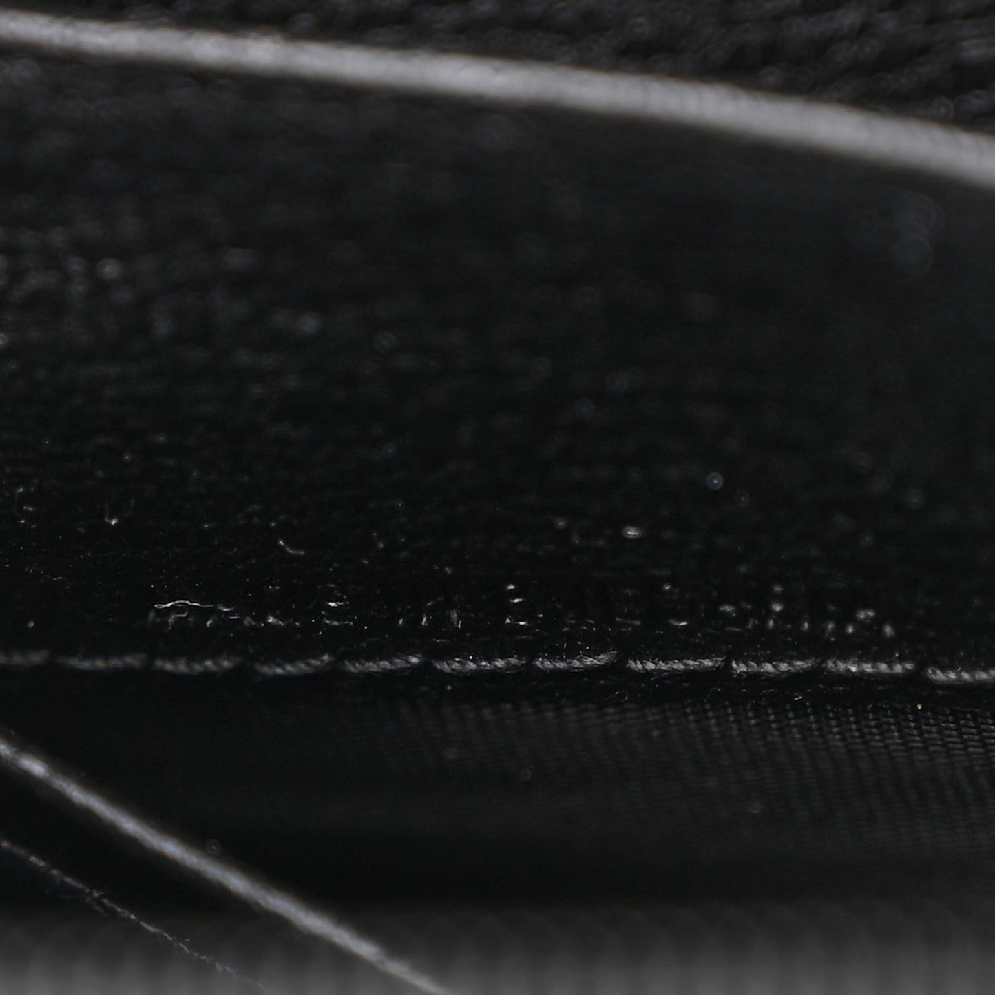 Calfskin Crocodile Embossed Palace Wallet On Chain Black