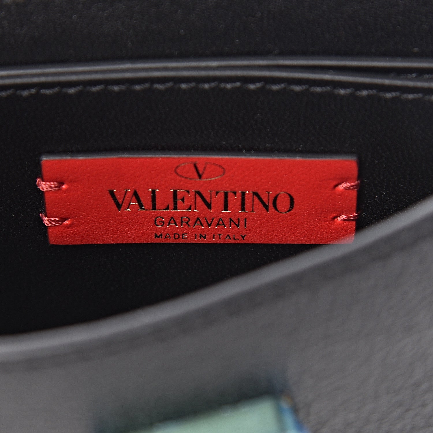 Valentino Garavani Textured Patent Calfskin VRing Belt Bag 95 Black 5 of 9