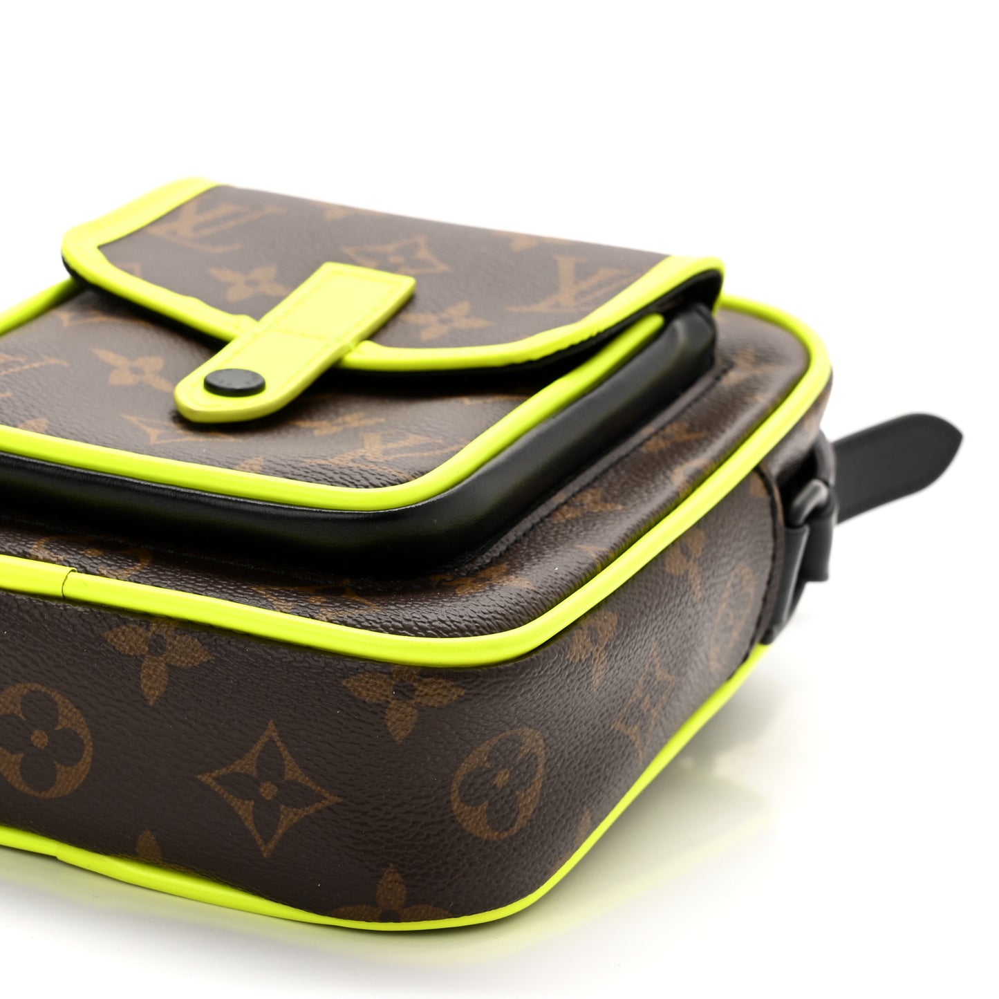 Monogram Macassar Christopher Wearable Wallet Fluorescent Yellow