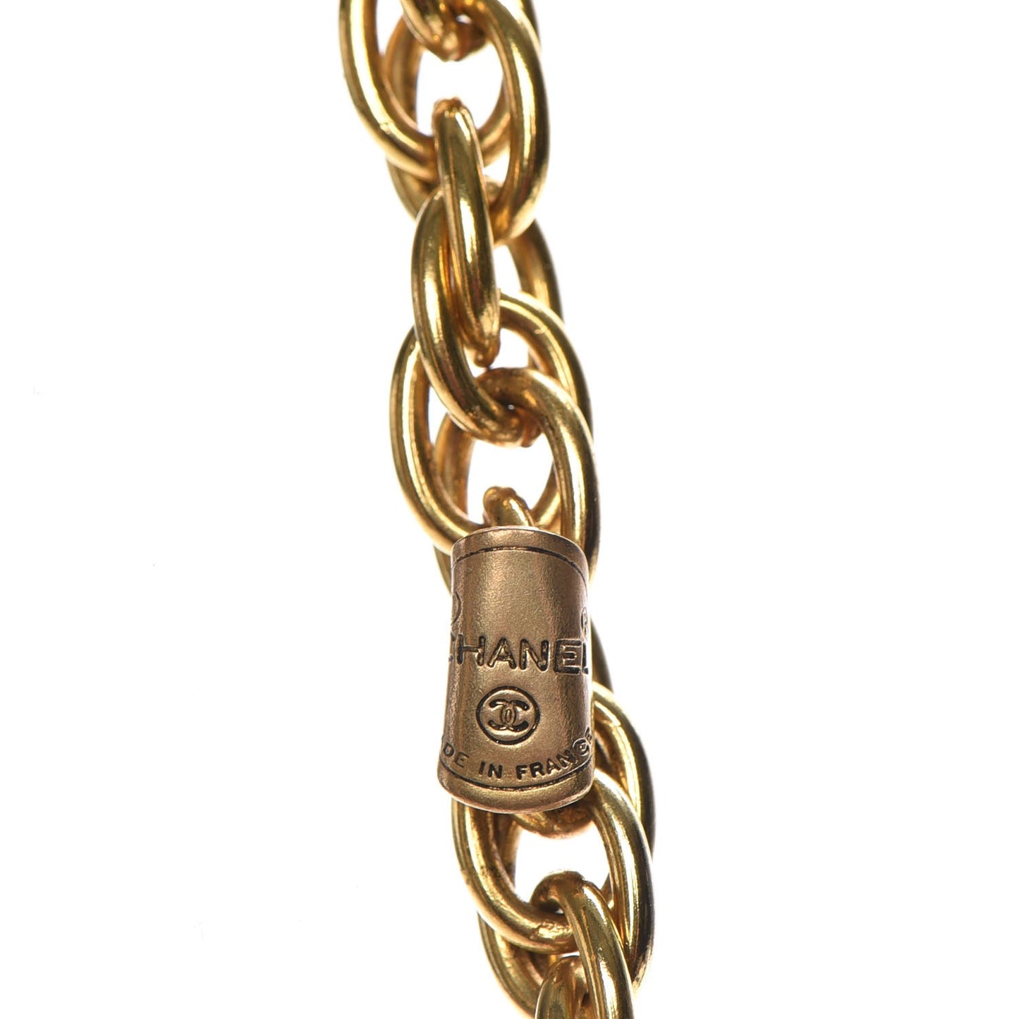 CC Medallion Chain Necklace Gold