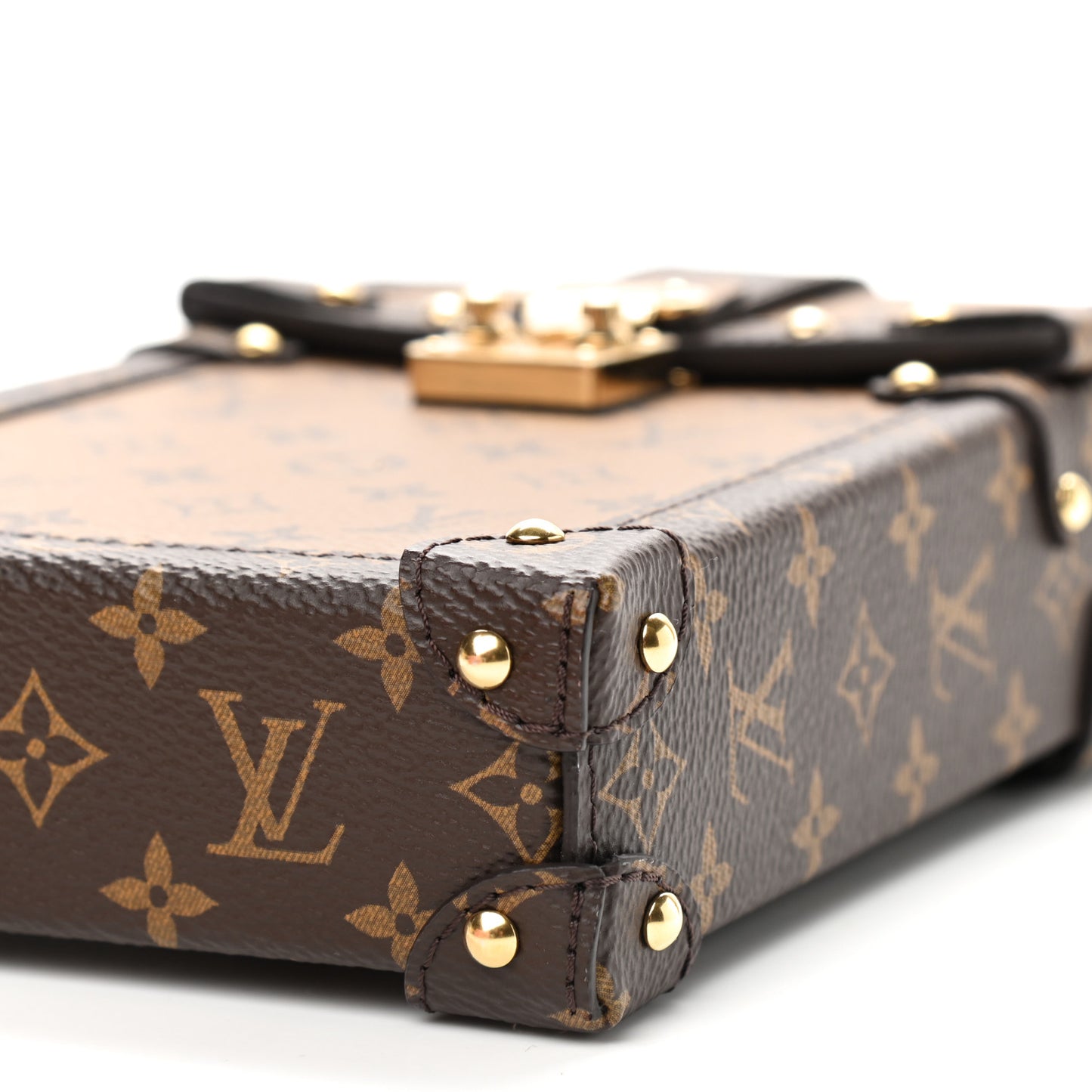Reverse Monogram Pochette Trunk Verticale