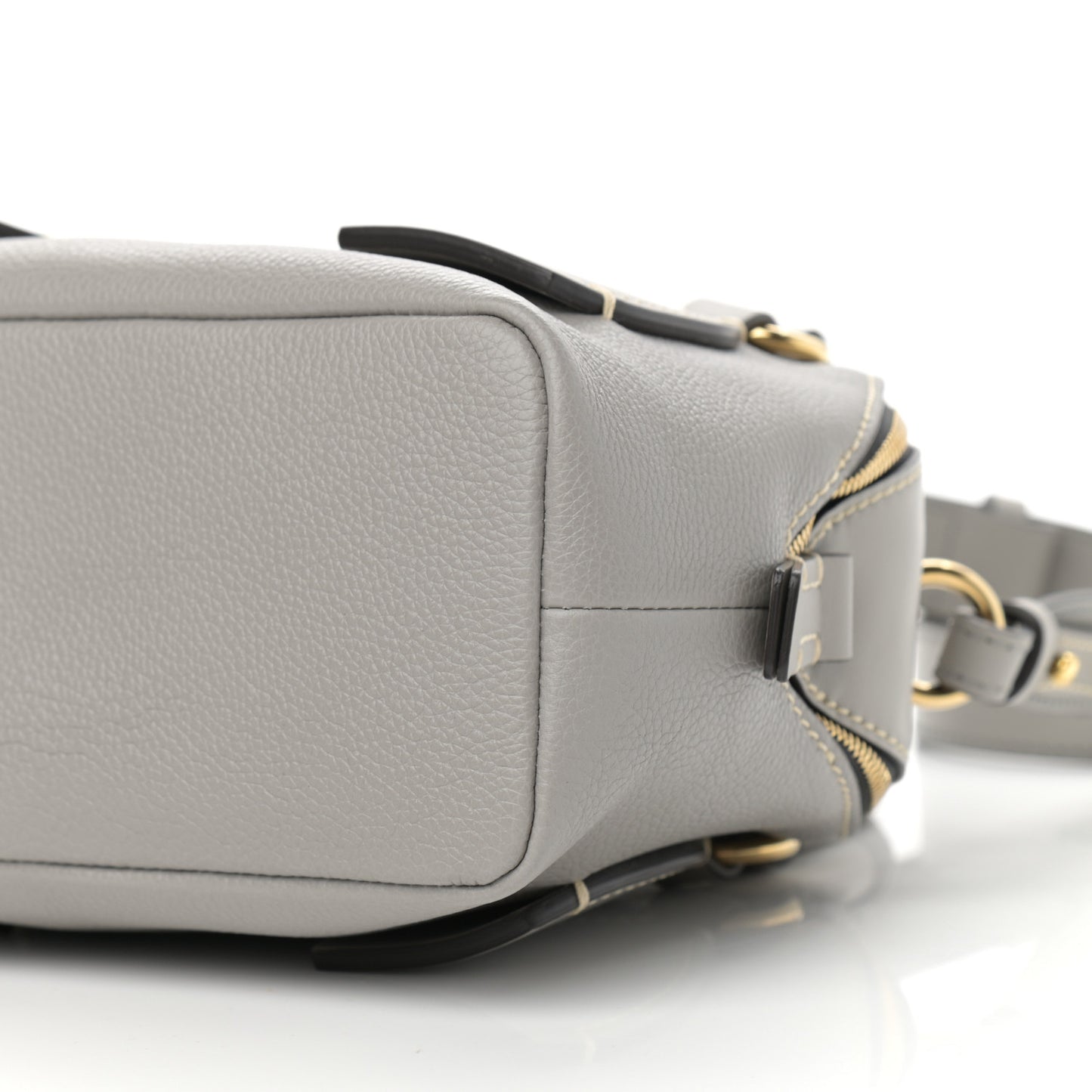Calfskin Small Daria Stormy Grey