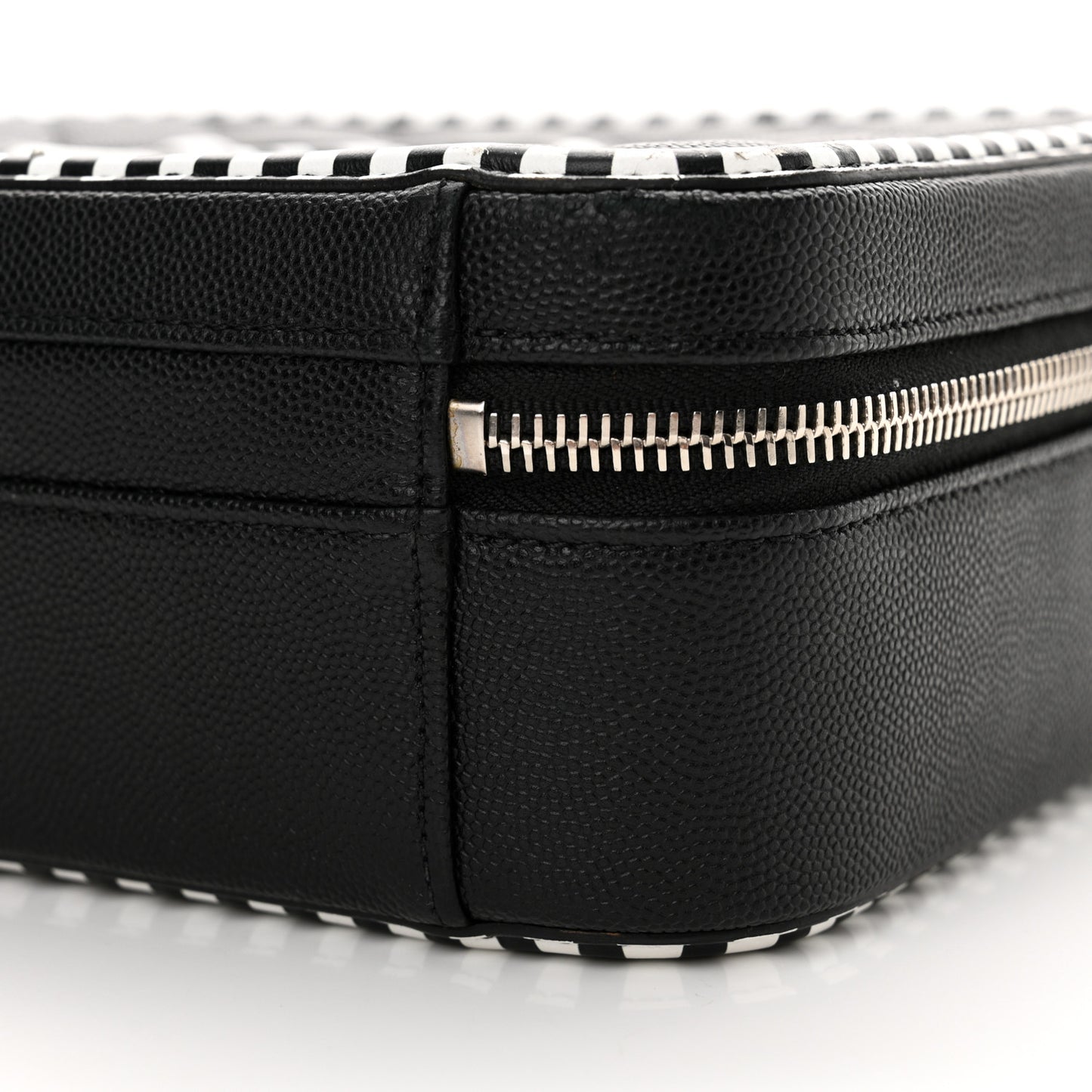 Caviar Quilted Striped Medium CC Filigree Vanity Case Black White