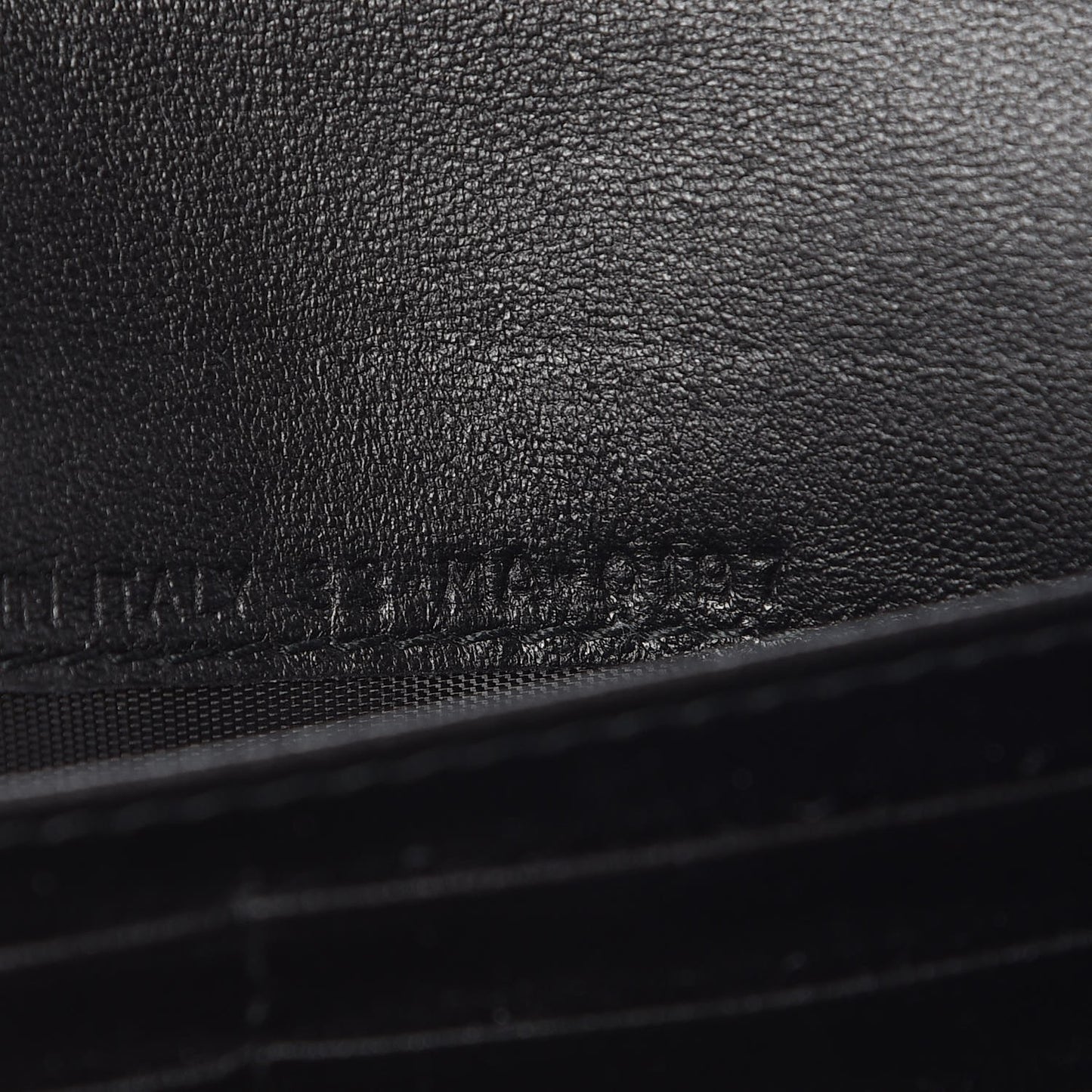 Calfskin Dioraddict Wallet on Chain Black