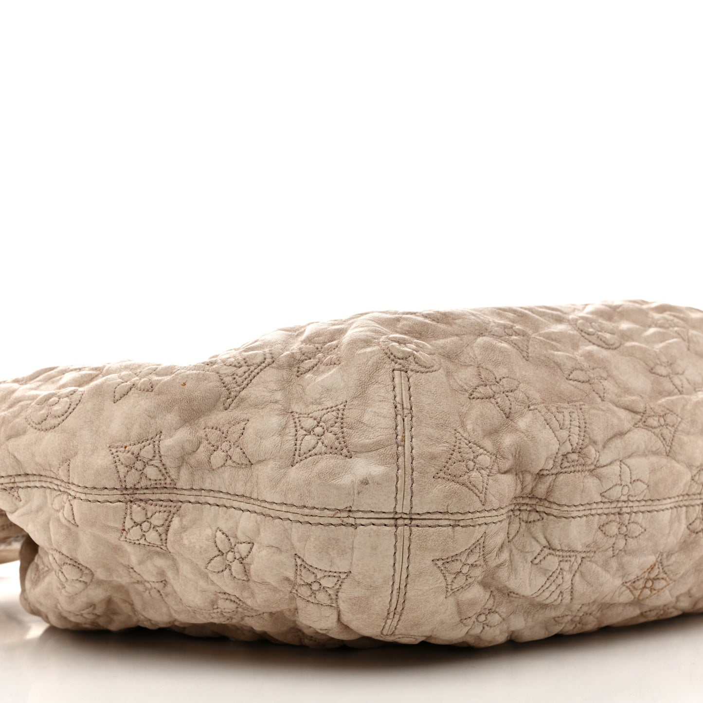 Lambskin Olympe Nimbus GM Ecru