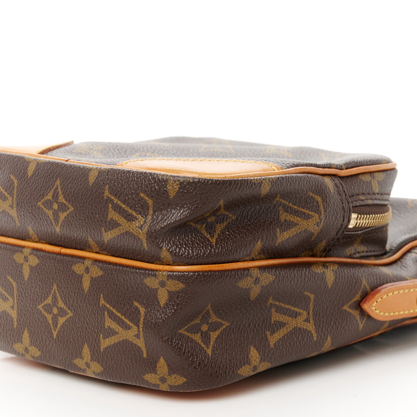 Monogram Amazone