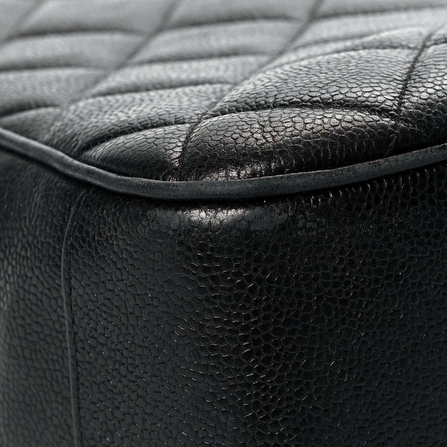 Caviar Quilted Sun Medallion Shoulder Bag Black