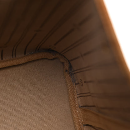Louis Vuitton Monogram Neverfull MM 10 of 21