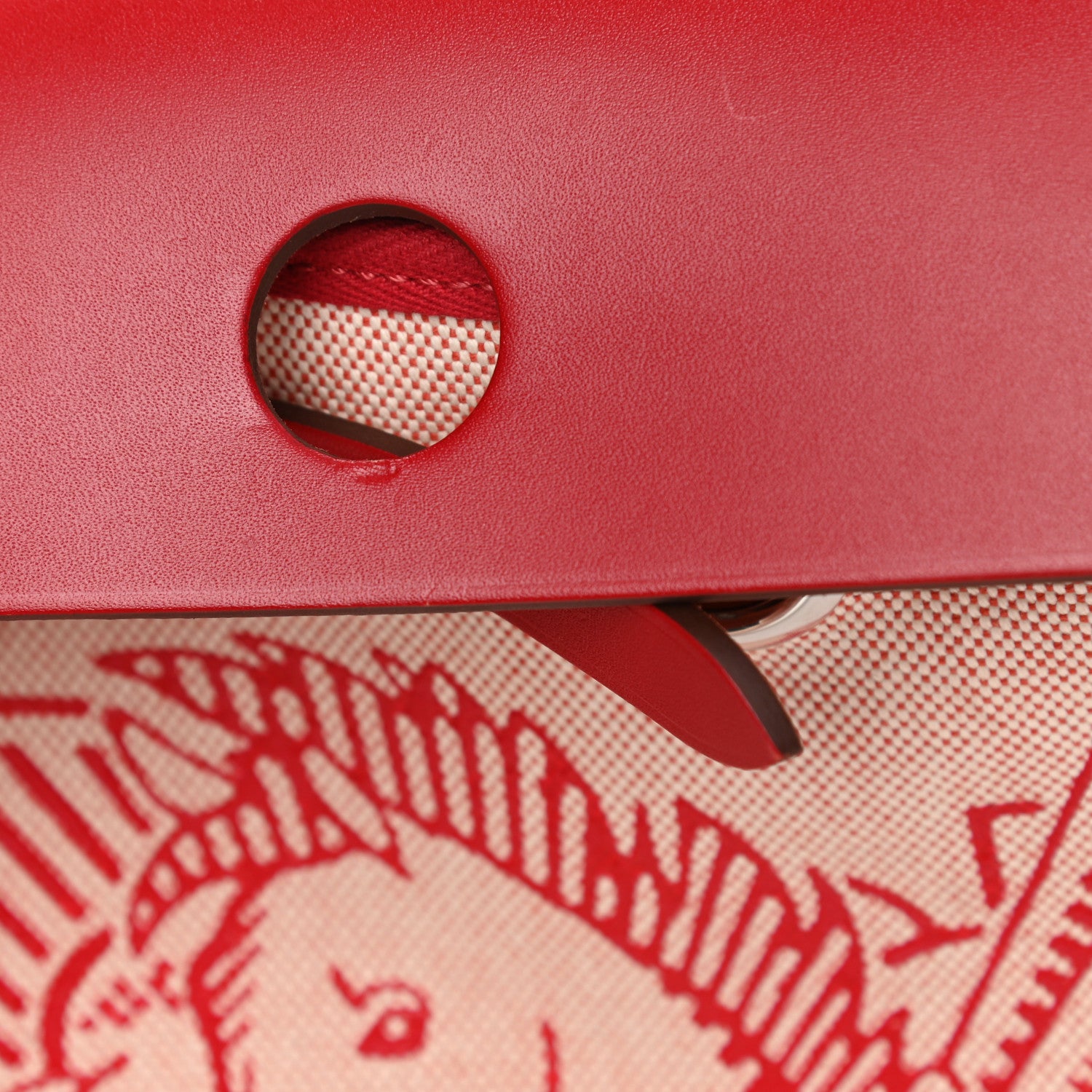 Hermes Vache Hunter Toile Pegase Pop Herbag Zip Retourne 31 PM Rouge Piment 14 of 14
