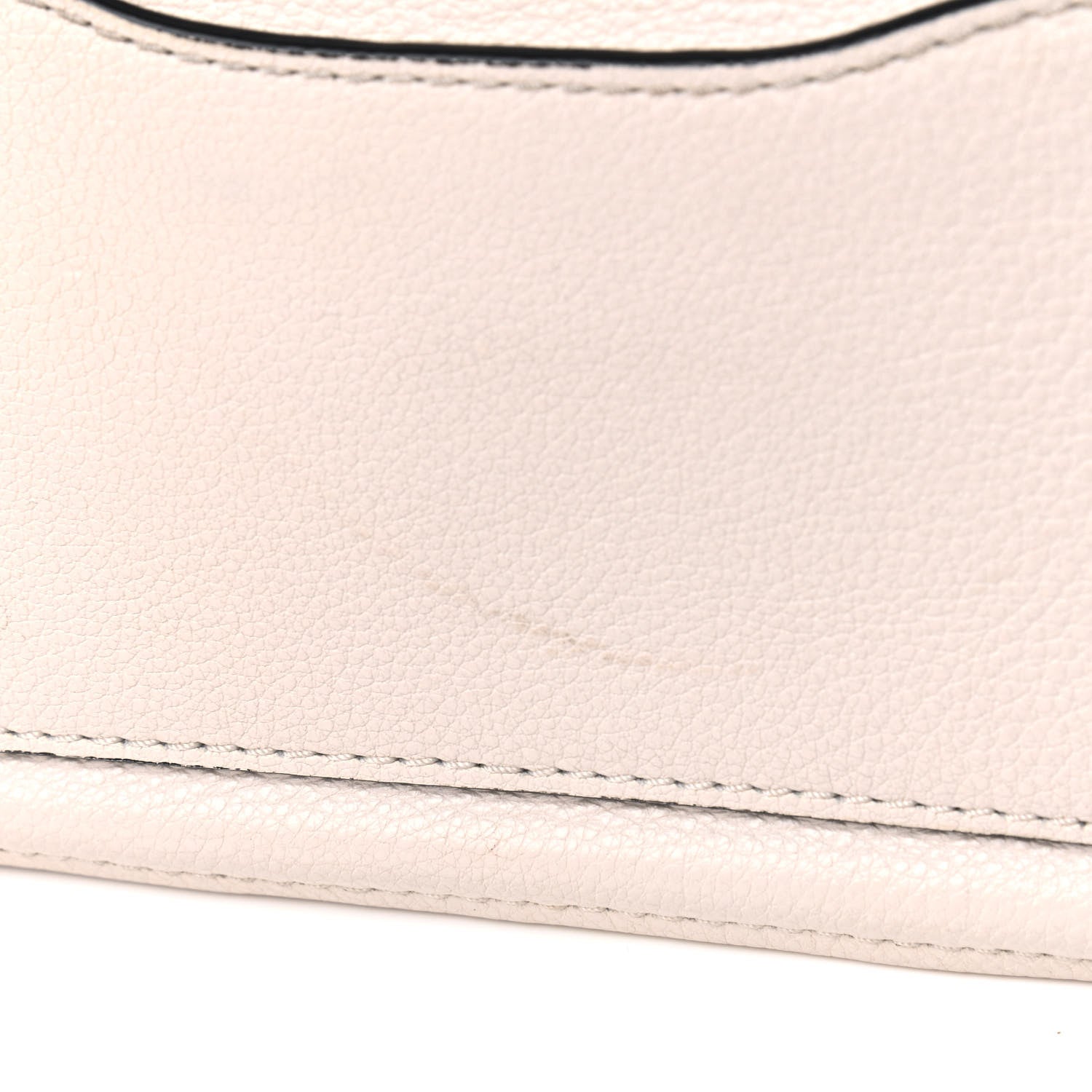 Marc Jacobs Supple Natural Grain Calfskin The Softshot 21 Bag Cream 16 of 17