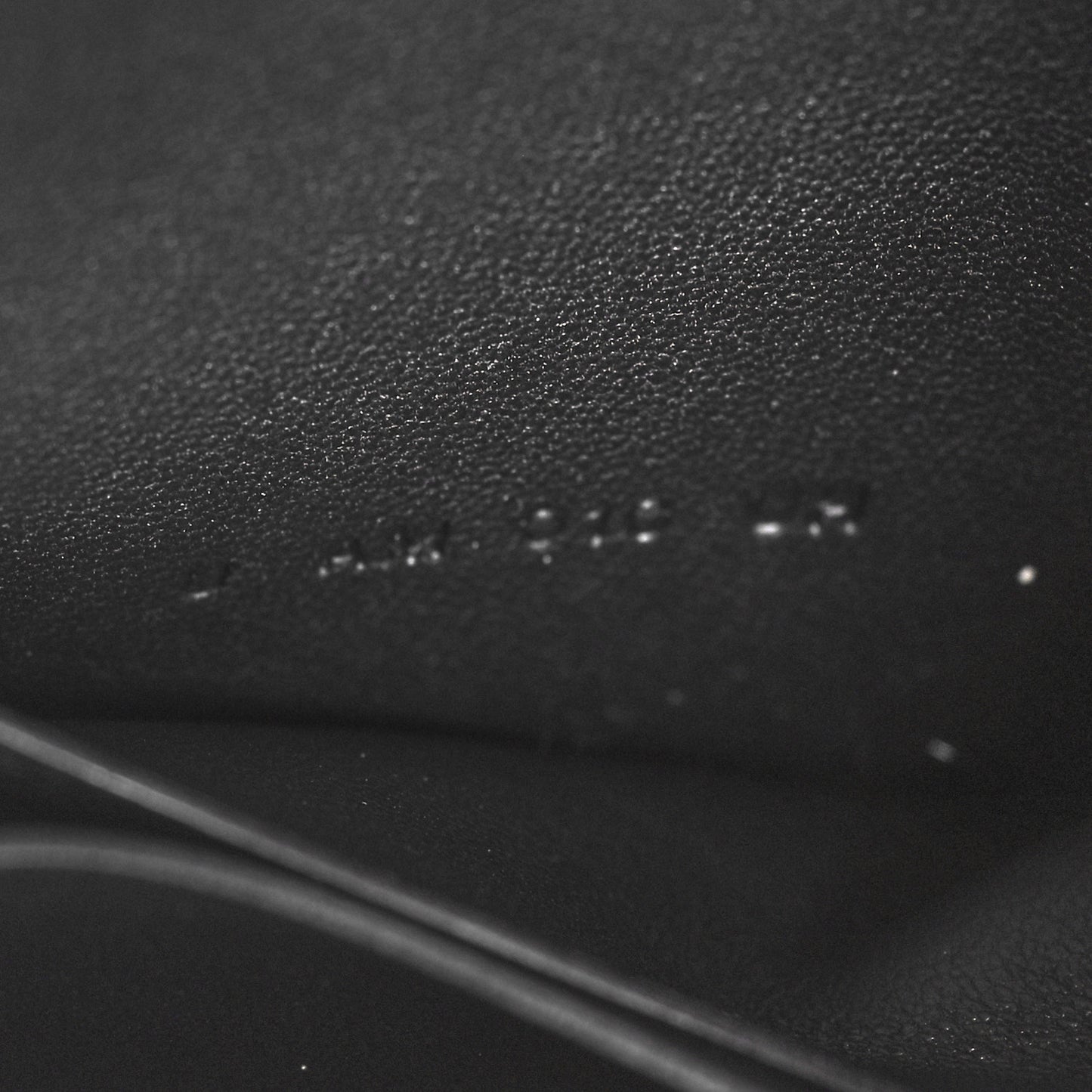 Epsom Constance Slim Wallet Black